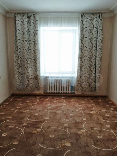 Комната 19,3 м² в 1-к., 1/2 эт.