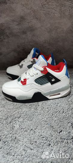 Кроссовки детские Nike Air Jordan 4 р.31-36