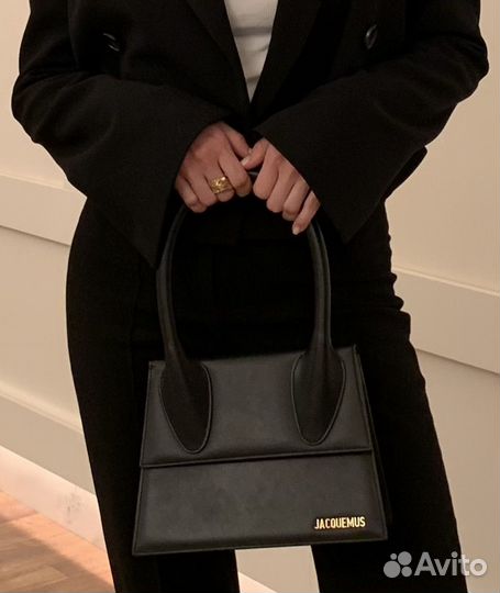 Сумка jacquemus le grand chiquito