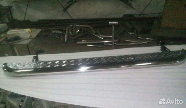 Пороги на авто труба с листом из нержавеющей стали