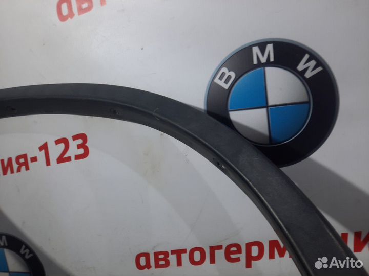 Накладка на крыло задняя Bmw X5 E53 M54B30 2005