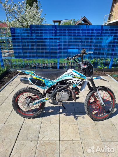 Regul Moto Seven medalist 150e