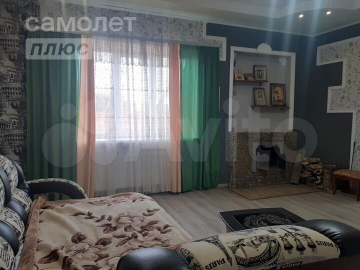 Дом 202,8 м² на участке 15 сот.