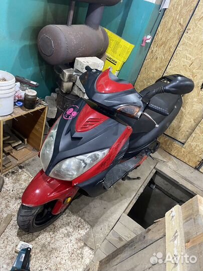 Запчасти на скутер омакс classic