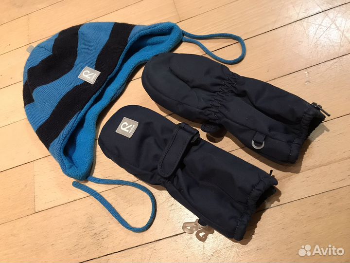 Шапка и краги reima