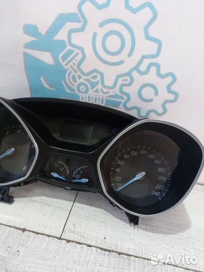 Панель приборов Ford Focus 3