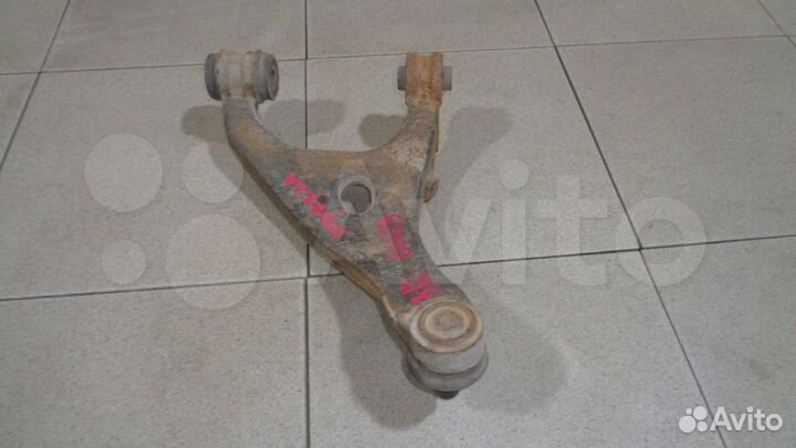 Рычаг задний верхний правый Subaru Impreza 3