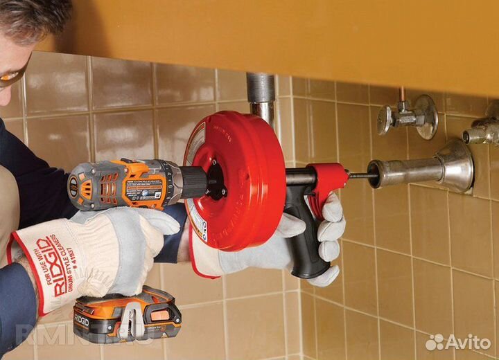 Сантехник. Услуги сантехника. Прочистка труб