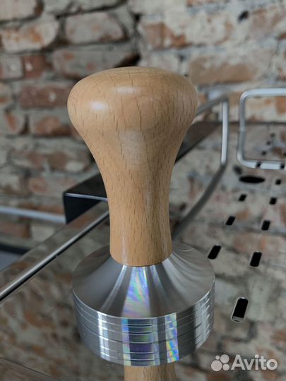 Темпер с деревянной ручкой