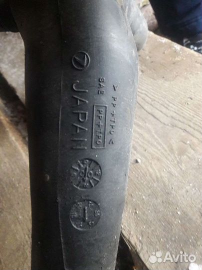 Патрубок на субару В4