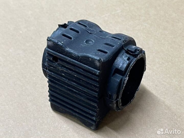 Втулка стабилизатора передняя Lr Rr L405 2013