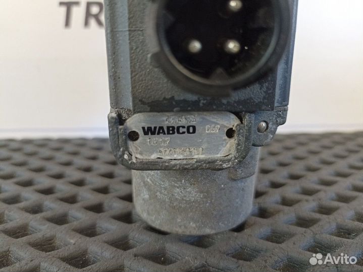 1304635 Кран ABS