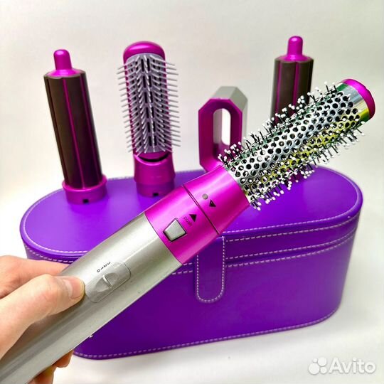 Фен Dyson в кейсе