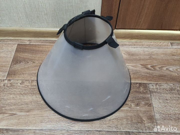 Воротник защитный (конус) на липучке для собак