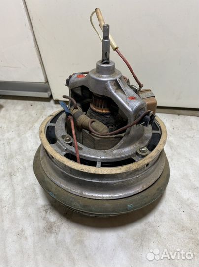 Мотор от пылесоса Буран