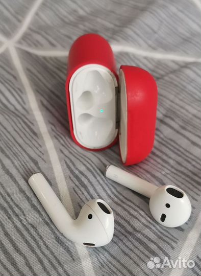 Беспроводные наушники AirPods 2