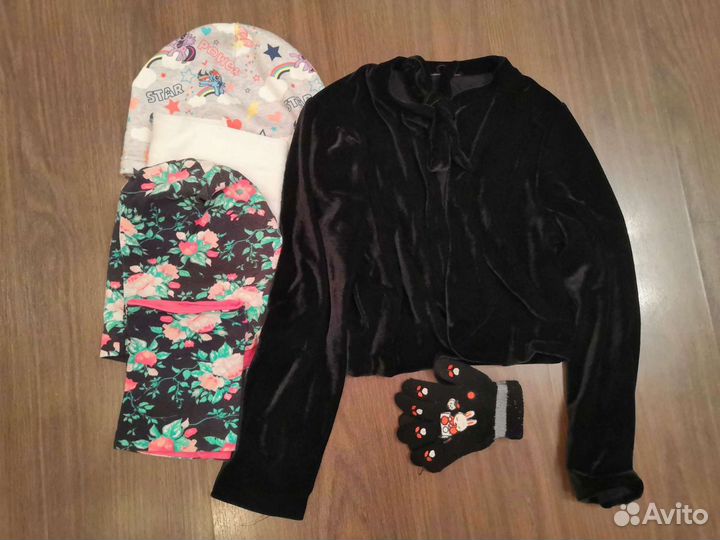 Продам пакет вещей на девочку 140