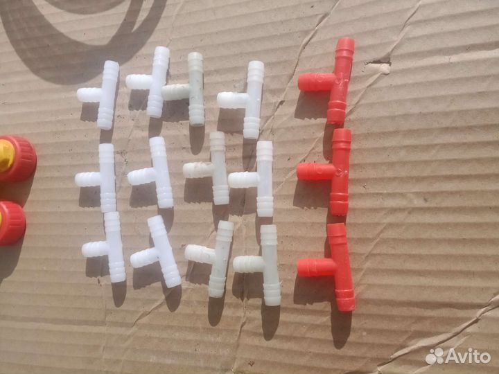 Кормушка и поилки для кроликов