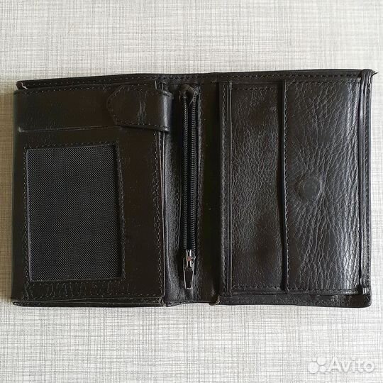 Кошельки кожаные мужские