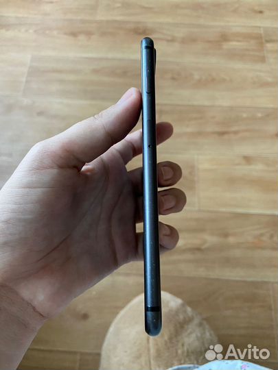 Телефон iPhone 8 plus