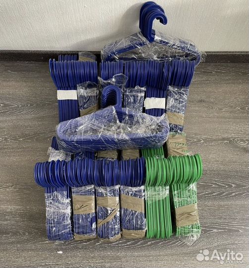 Вешалки плечики IKEA