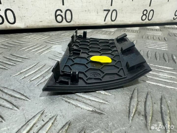 Б/У Решетка динамика левая#001