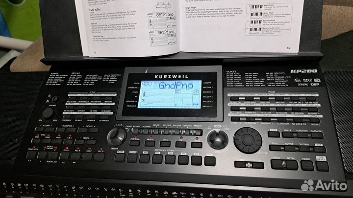 Синтезатор Kurzweil KP200