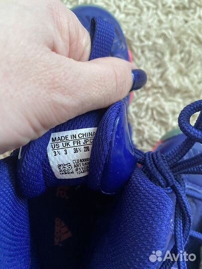 Кроссовки на девочку