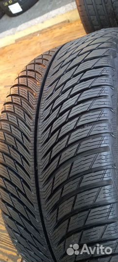 Michelin Pilot Alpin 5 265/40 R19 102V