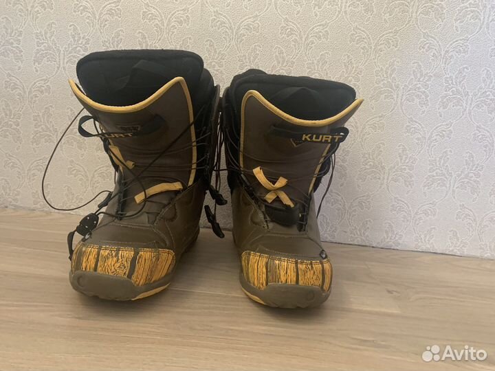 Сноуборд, крепление, ботинки, чехол