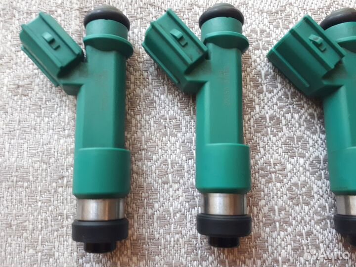 Форсунки топливные Toyota Prado 120 1grfe