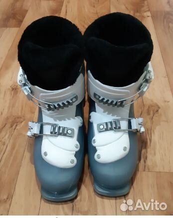 Горнолыжные ботинки Salomon T2 детск.(стопа 19 см)