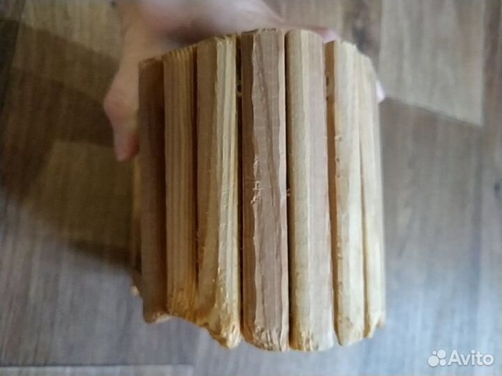 Деревянный домик для хомяков