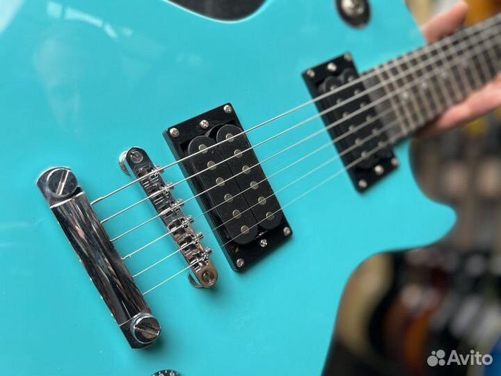 Электрогитара les paul