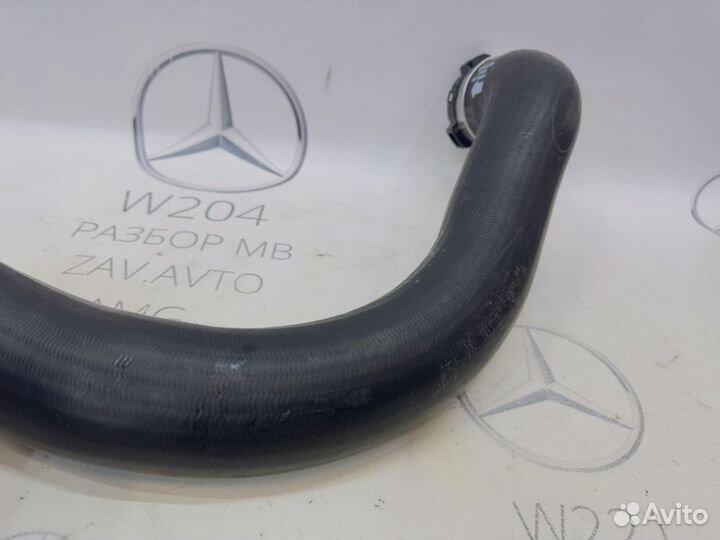 Патрубок интеркулера правый Mercedes C-Class W204