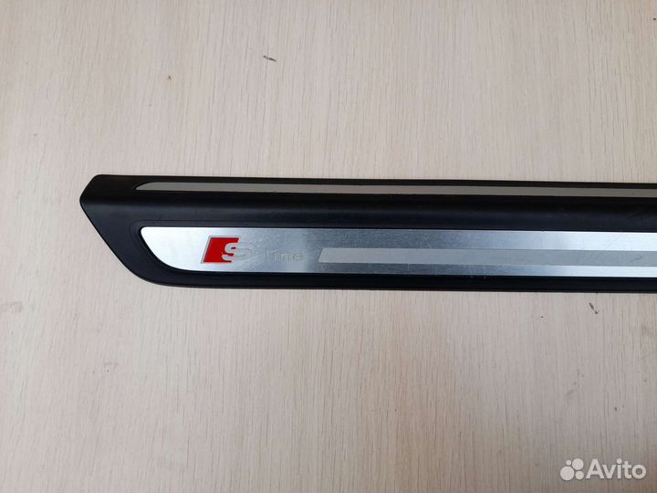 Накладка порога внутренняя передняя правая Audi Q5