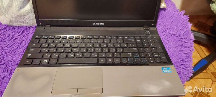 Ноутбук Samsung