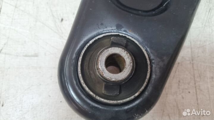 Рычаг передний правый peugeot 301 оригинал