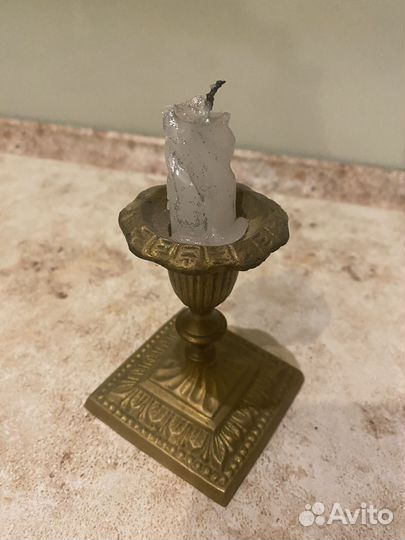 Подсвечник