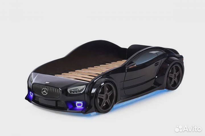 Детская кровать машина