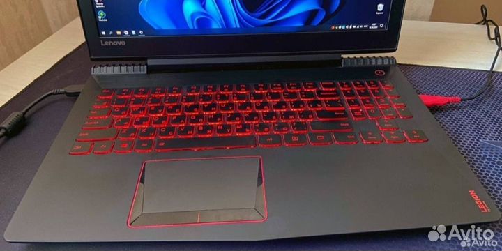 Игровой ноутбук Lenovo