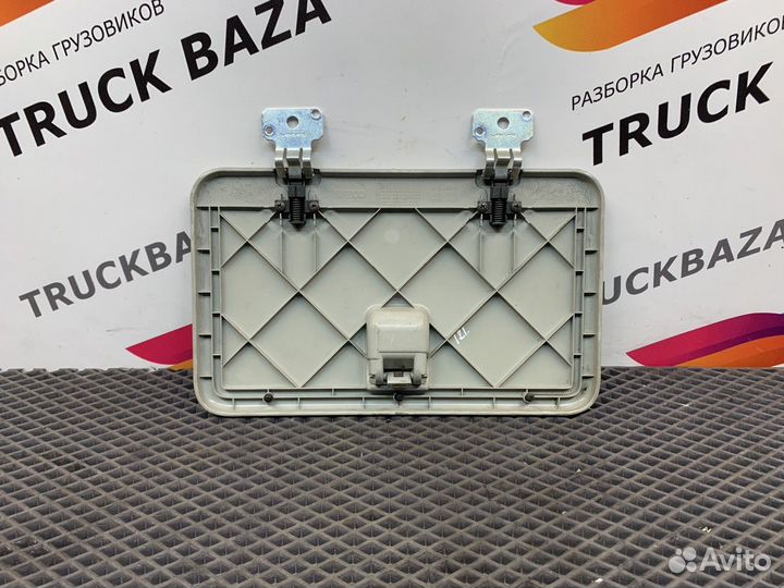 Крышка бардачка Iveco Stralis