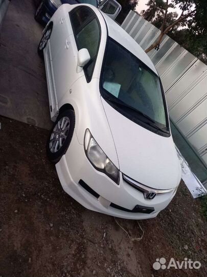 В разборе honda Civic 4D 1.8 автомат