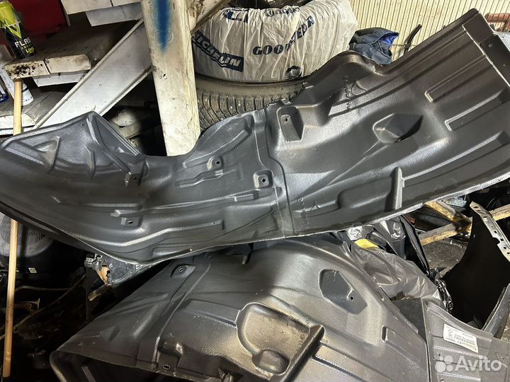 Подкрылок infiniti QX56 Z62 Nissan patrol Y62