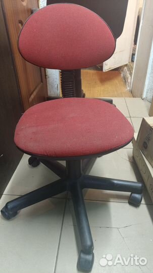 Компьютерное кресло