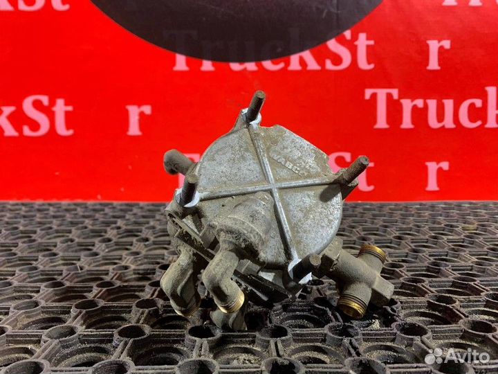 Клапан ускорительный