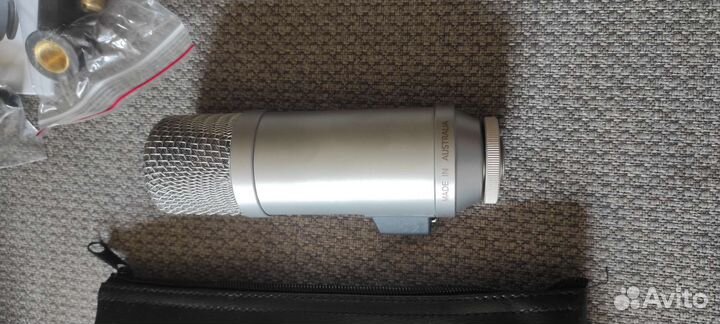 Микрофон rode broadcaster, новый