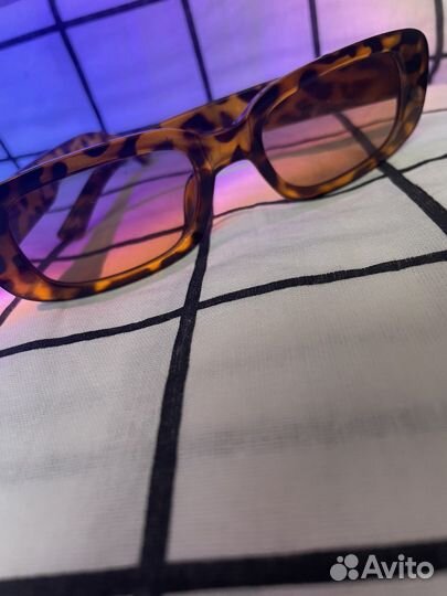 Солнцезащитные очки женские леопардовой расцветки