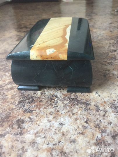 Шкатулка из натурального камня