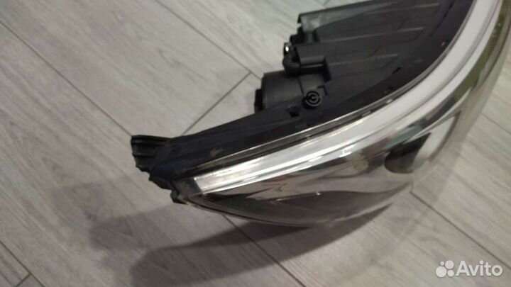 Фара правая kia rio 3 бу оригинал